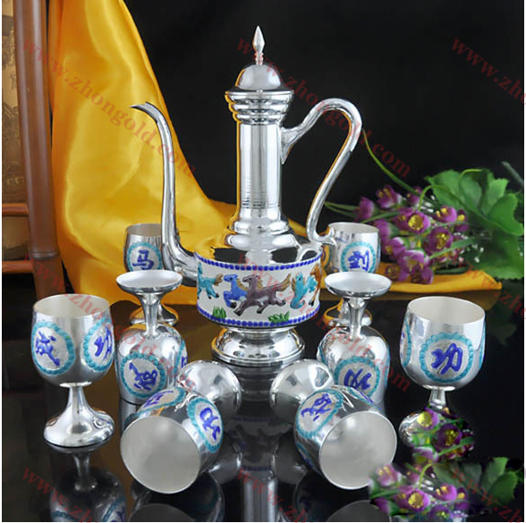 传承匠心，闪耀生活——中金金银·铭器工厂珐琅彩金银制品鉴赏